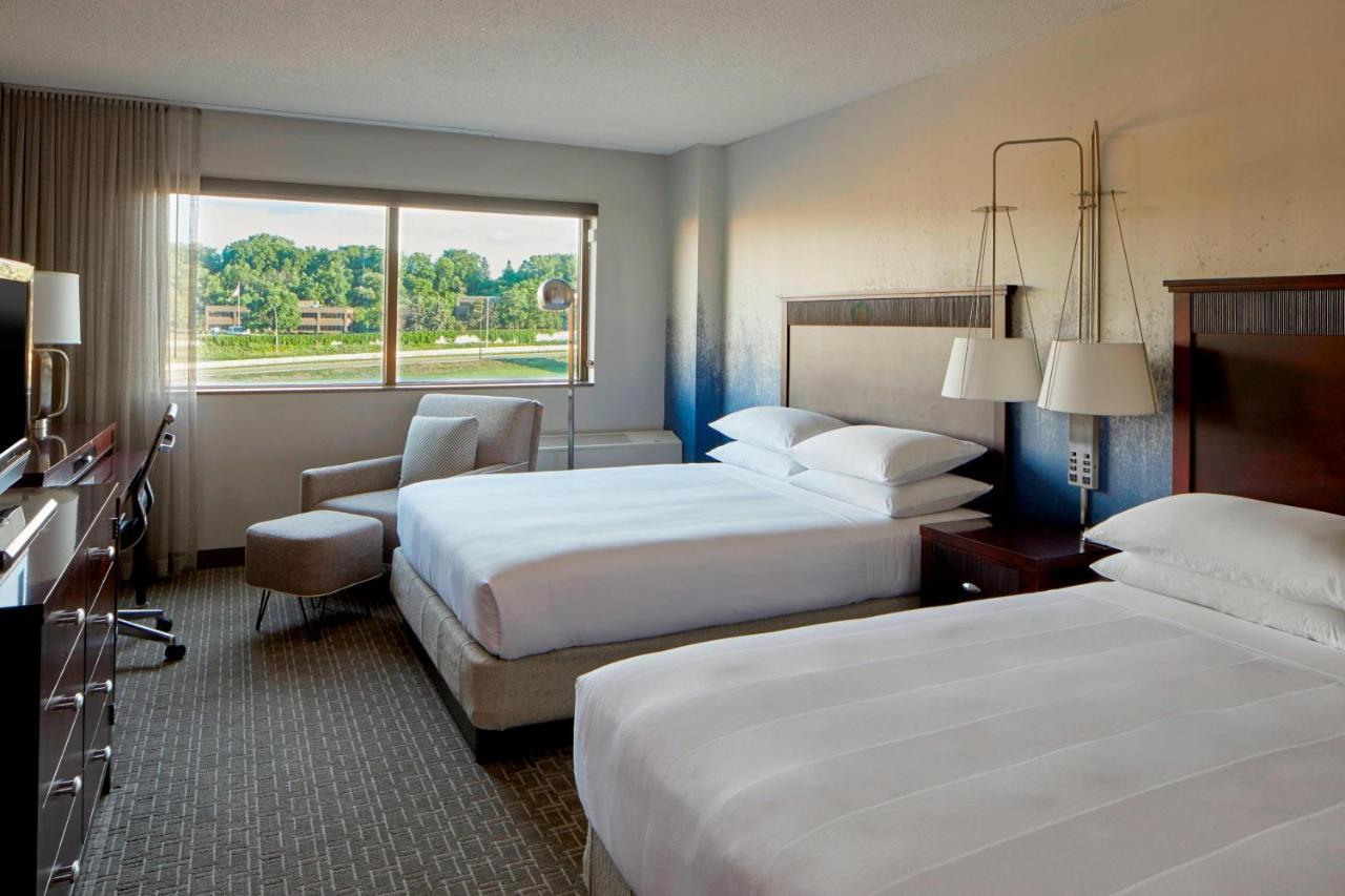 Minneapolis Marriott West Saint Louis Park Exterior photo