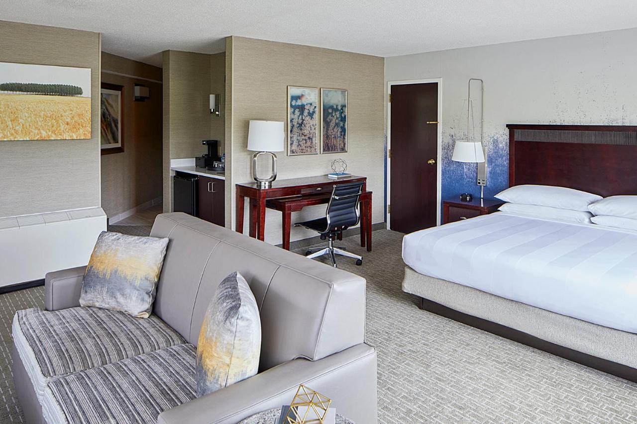 Minneapolis Marriott West Saint Louis Park Exterior photo